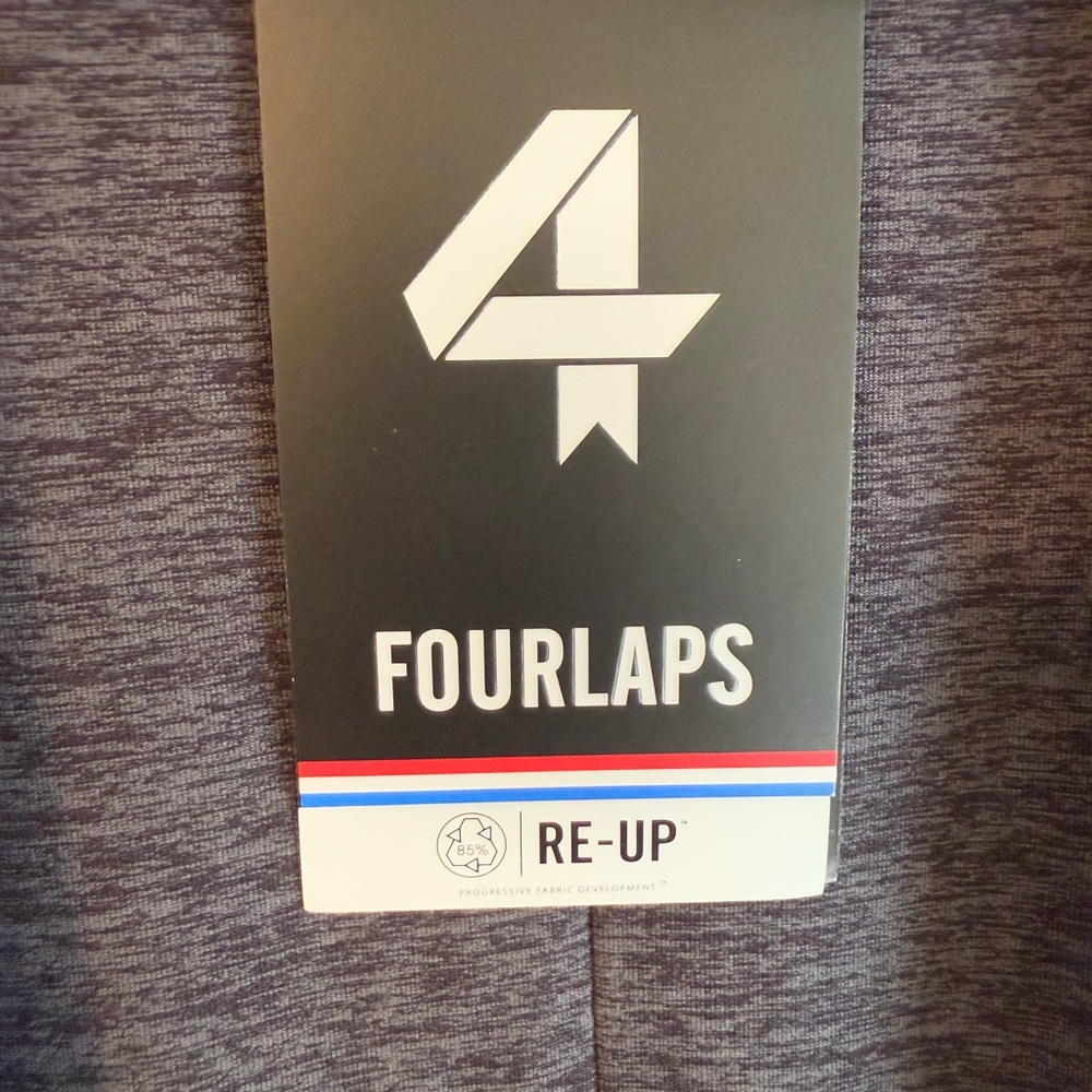 FourLaps Stratus Wrap *NEW WITH TAGS* - Picture 14 of 15